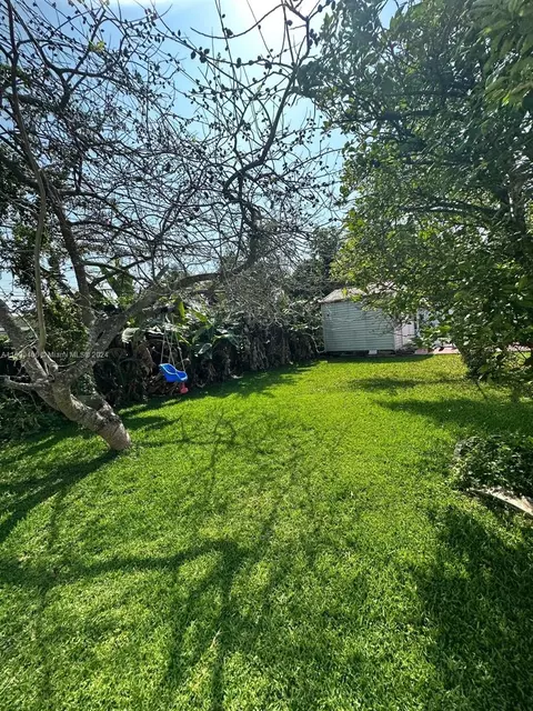 10890 SW 69th Dr, Miami, FL 33173 photo 38