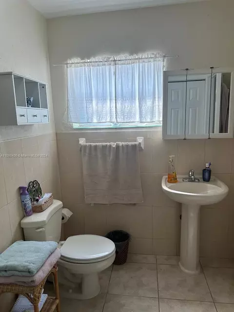 10890 SW 69th Dr, Miami, FL 33173 photo 19