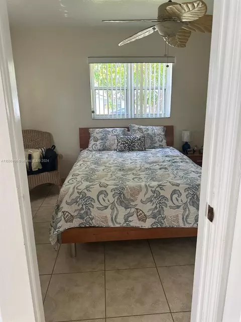 10890 SW 69th Dr, Miami, FL 33173 photo 17
