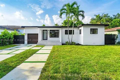 6091 SW 11th St, West Miami, FL 33144