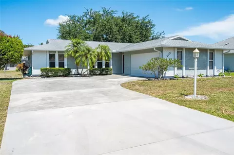 2443 SE Shipping Rd, Port Saint Lucie, FL 34952