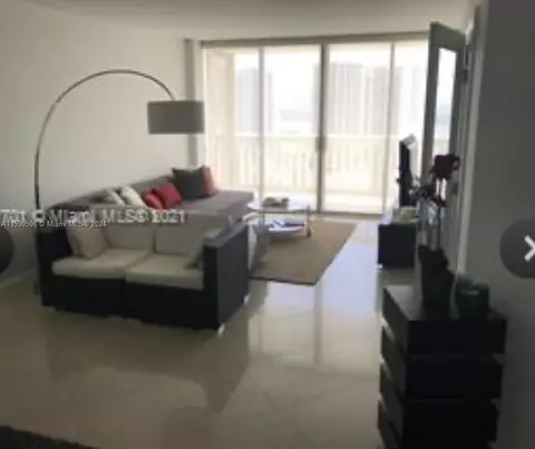 18800 NE 29 #415, Aventura, FL 33180