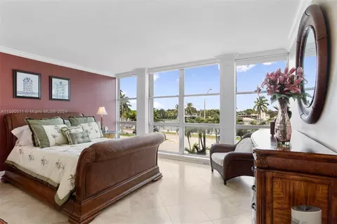 5055 Collins Ave #3L, Miami Beach, FL 33140