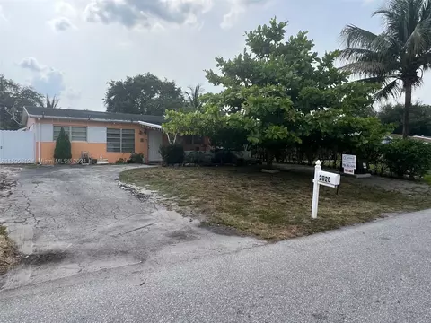 2020 N 62nd Ave, Hollywood, FL 33024