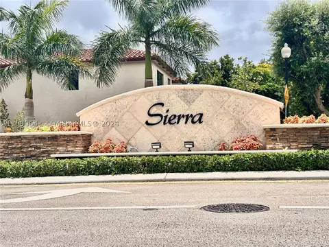3749 NE 2nd St, Homestead, FL 33033