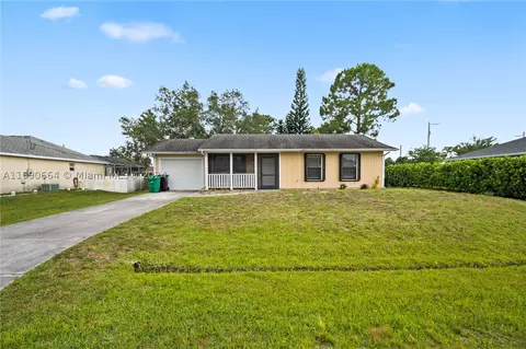 386 SW Majestic Ter, Port Saint Lucie, FL 34984