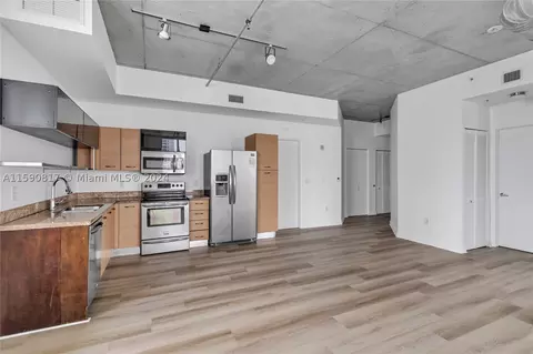 2275 Biscayne Blvd #909, Miami, FL 33137