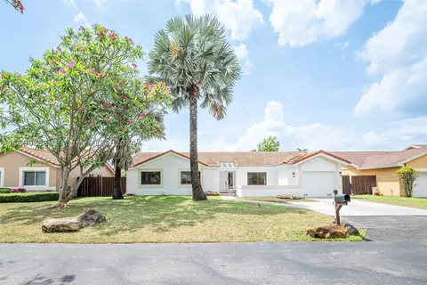 15327 SW 54th Ln, Miami, FL 33185