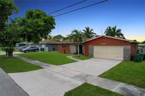 20600 NW 2 Ct, Miami Gardens, FL 33169