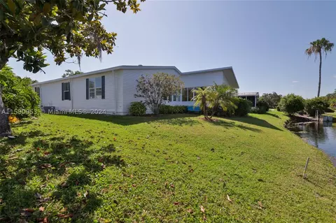 502 Portside Ln, Edgewater, FL 32141 photo 34
