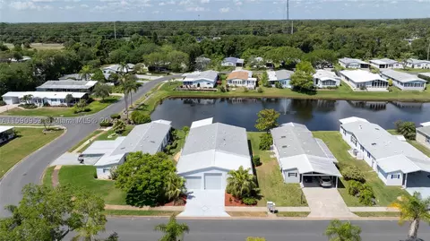 502 Portside Ln, Edgewater, FL 32141 photo 38