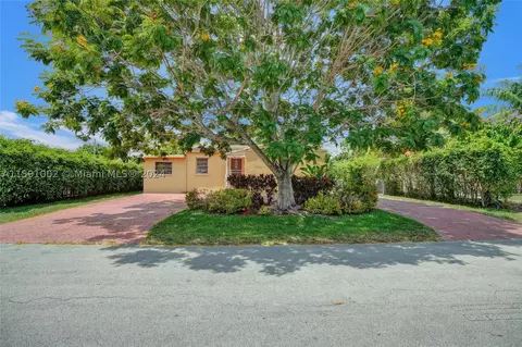 6211 SW 20th St, Miami, FL 33155
