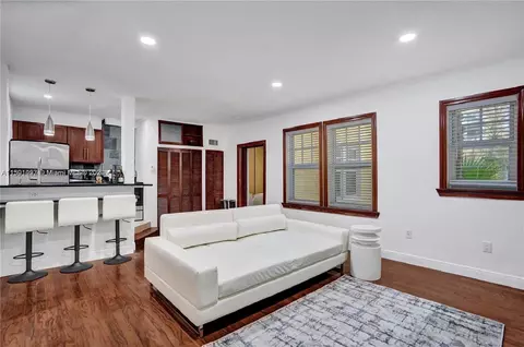 536 14th St #110, Miami Beach, FL 33139