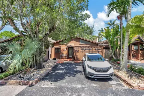 11212 SW 114th Lane Cir, Miami, FL 33176