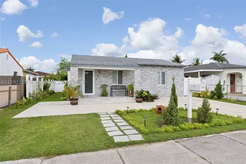 3671 NW 18th Ter, Miami, FL 33125