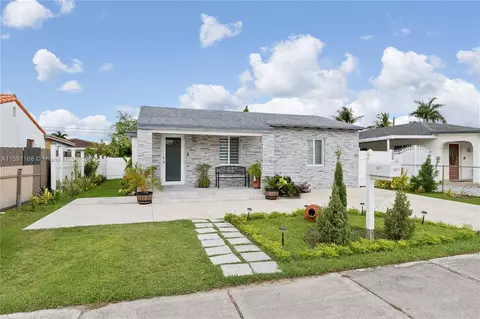 3671 NW 18th Ter, Miami, FL 33125