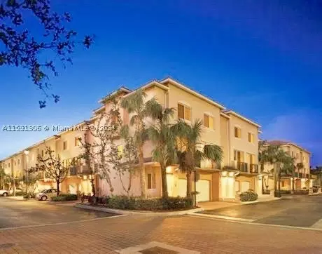 2107 SE 10th Ave #815, Fort Lauderdale, FL 33316