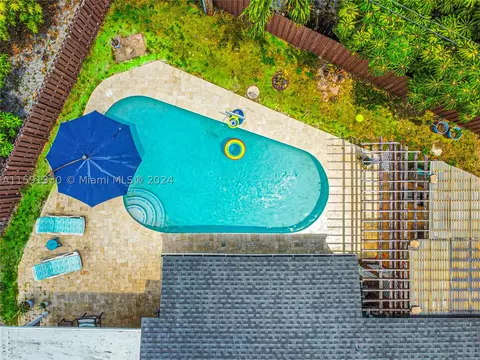 3651 SW 23rd St, Fort Lauderdale, FL 33312