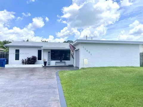 11631 NW 29th St, Sunrise, FL 33323