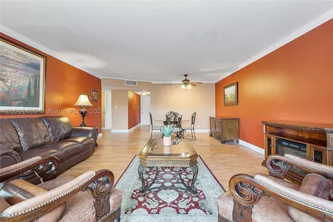 4801 NW 22nd Ct #212, Lauderhill, FL 33313