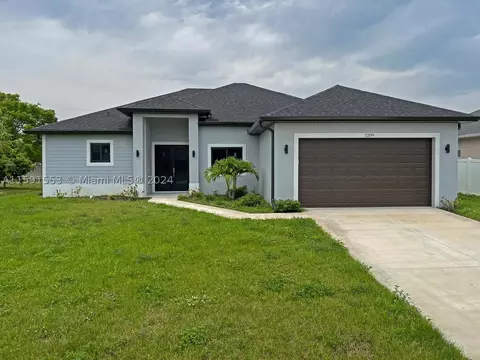 1209 NE 11th St, Cape Coral, FL 33909
