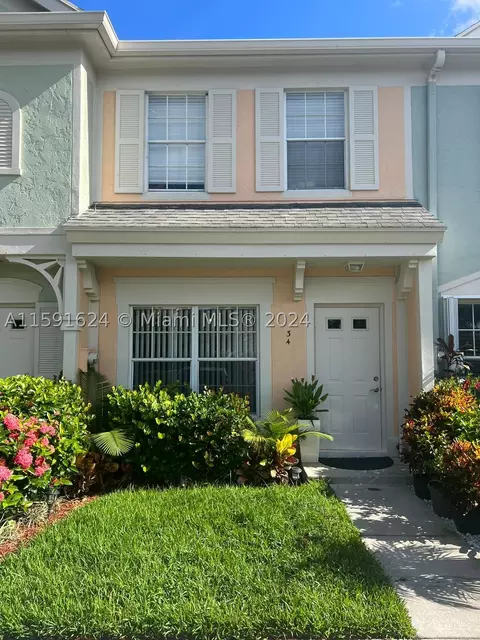 34 Key West Ct #34, Weston, FL 33326