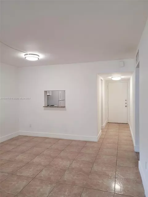 11925 NE 2nd Ave #B110, North Miami, FL 33161