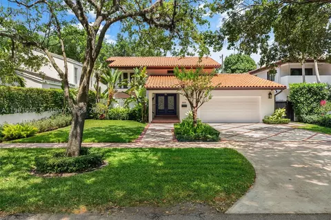 5551 San Vicente St, Coral Gables, FL 33146