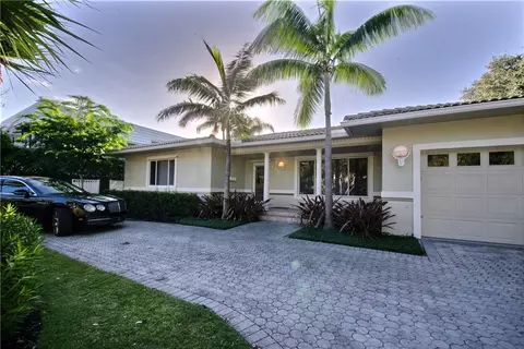 161 E 44th St, Hialeah, FL 33013 photo 18