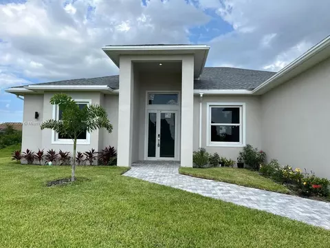 1101 NW 3rd Pl, Cape Coral, FL 33993