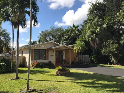 5748 SW 53rd Ter, Miami, FL 33155