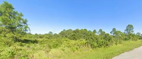 5301 Manati, Sebring, FL 33872 photo 1