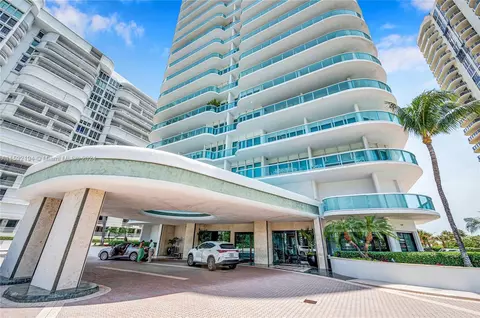 10101 Collins Ave #8B, Bal Harbour, FL 33154
