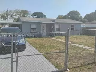 1211 S Kasim St, Opa Locka, FL 33054