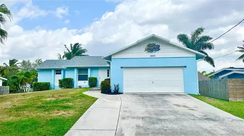 2003 SW Mockingbird Ln, Palm City, FL 34990