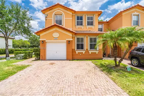 8791 NW 112th Ct, Doral, FL 33178