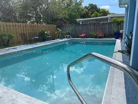 14401 Lincoln Blvd, Miami, FL 33176