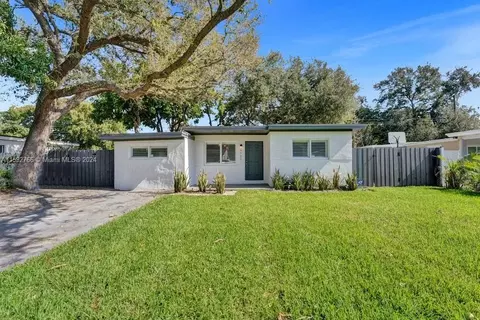 5721 Arthur St, Hollywood, FL 33021