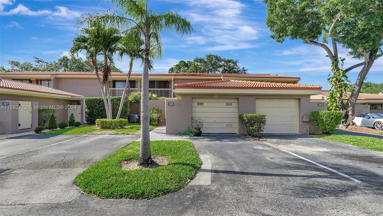 205 Dunwoody Ln Unit 1785  