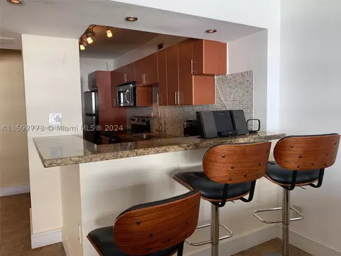 100 Lincoln Rd #706, Miami Beach, FL 33139