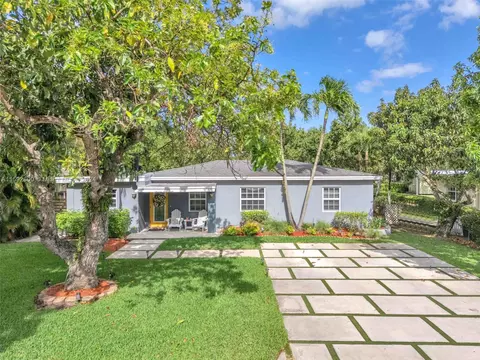 7861 SW 68th Ave, South Miami, FL 33143