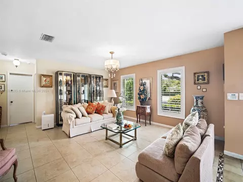 Living - 451 Hardee Rd, Coral Gables, FL 33146 photo 2 of 4