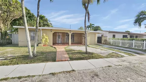 350 E 54th St, Hialeah, FL 33013 photo 1