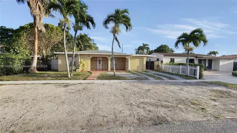 350 E 54th St, Hialeah, FL 33013 photo 46