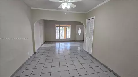 350 E 54th St, Hialeah, FL 33013 photo 29