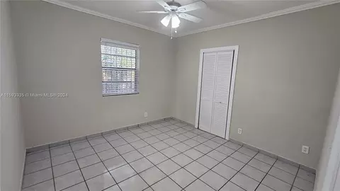 350 E 54th St, Hialeah, FL 33013 photo 33