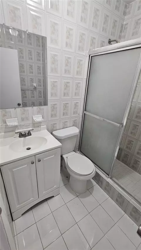 350 E 54th St, Hialeah, FL 33013 photo 21