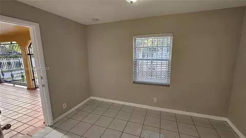 350 E 54th St, Hialeah, FL 33013 photo 44