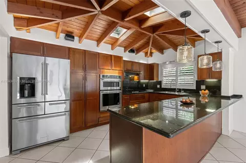 443 Daroco Ave, Coral Gables, FL 33146 photo 11