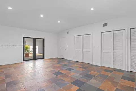 443 Daroco Ave, Coral Gables, FL 33146 photo 27